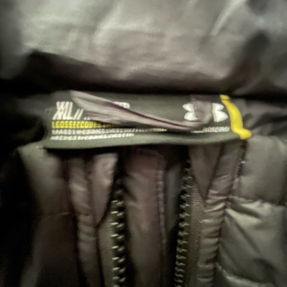 Men’s under armour vest BNWT size XL - Picture 3 of 7